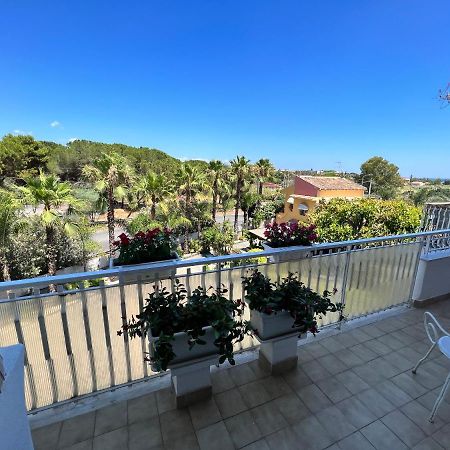 Relaxing Apartments Giardini Naxos Exterior photo